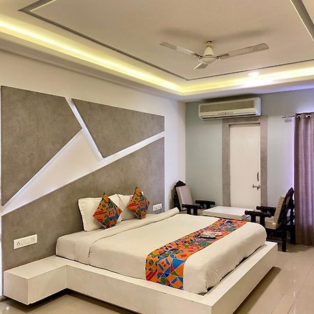 Hotel Damanis Udaipur Luaran gambar