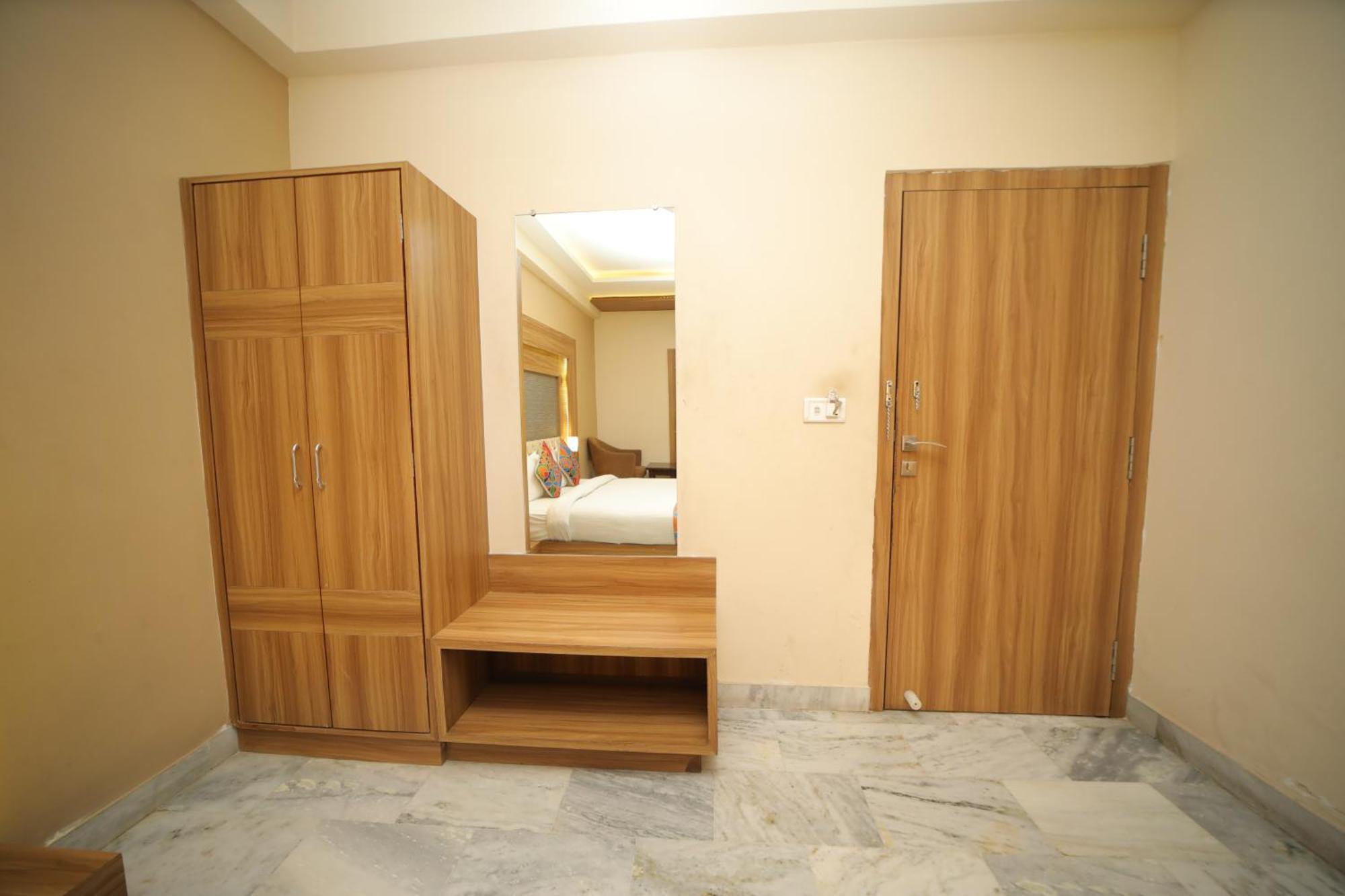 Hotel Damanis Udaipur Luaran gambar