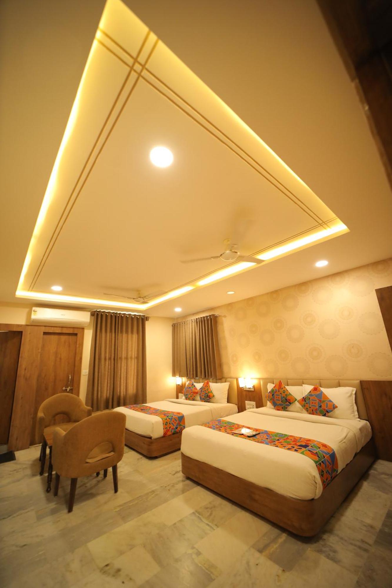 Hotel Damanis Udaipur Luaran gambar