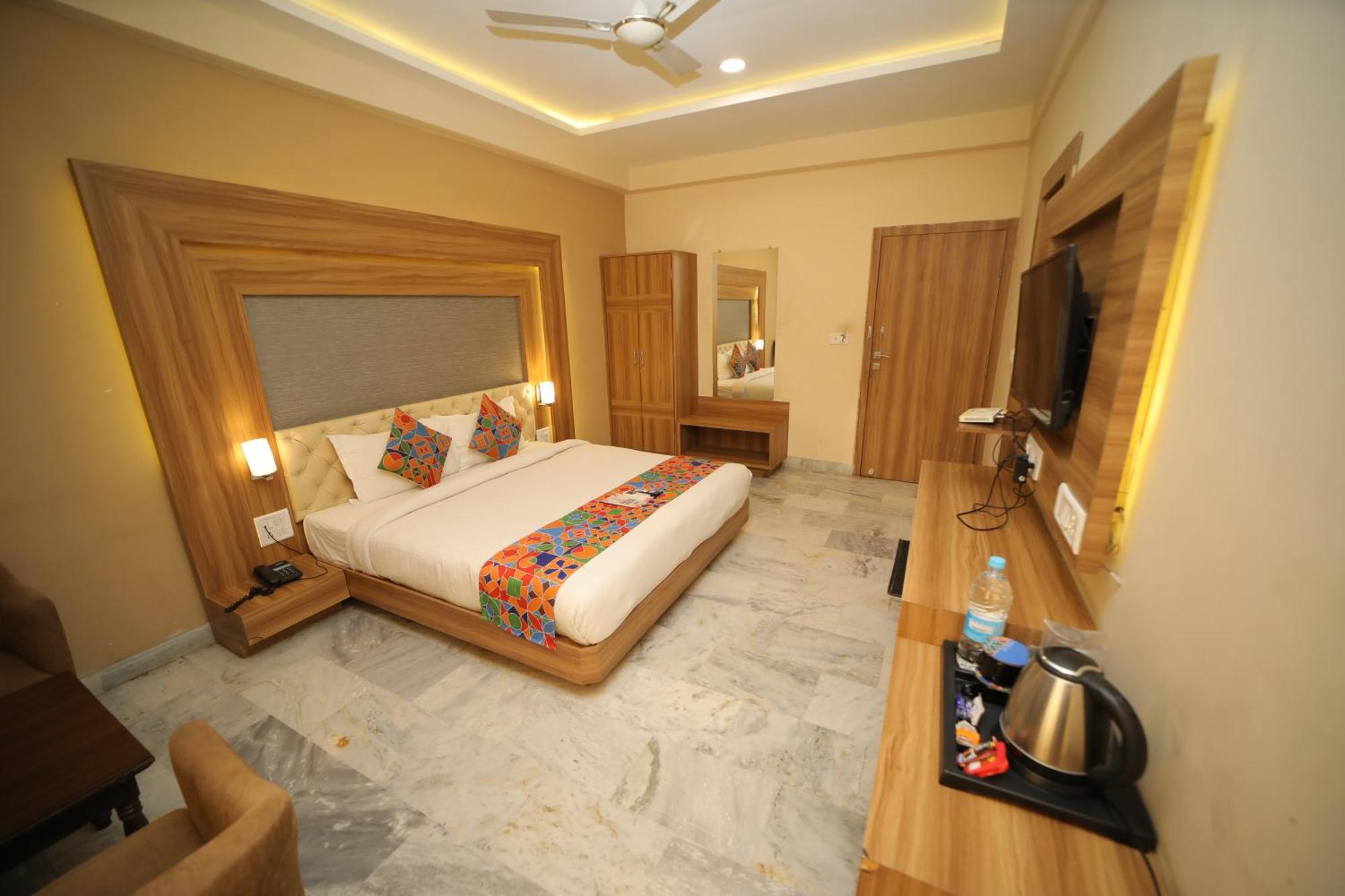 Hotel Damanis Udaipur Luaran gambar