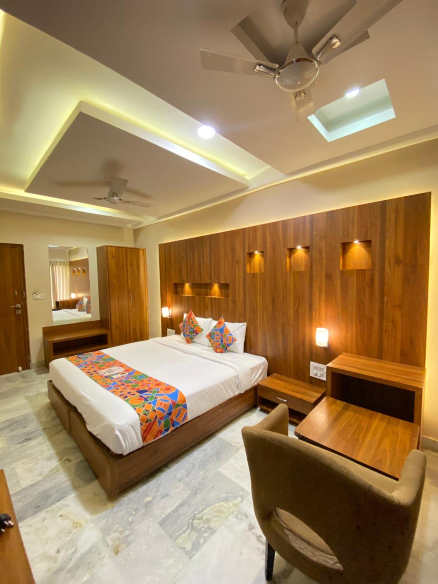 Hotel Damanis Udaipur Luaran gambar