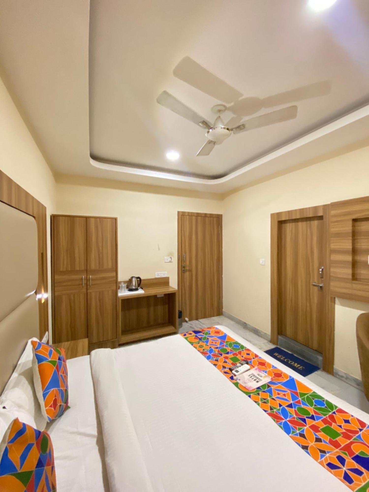 Hotel Damanis Udaipur Luaran gambar